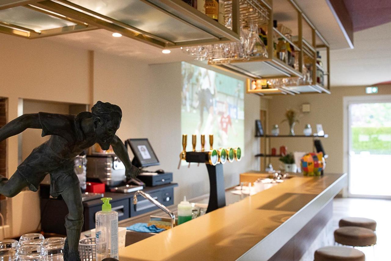 Logis Hotel & Restaurant - Le Relais De Montigny Монтиньи Экстерьер фото
