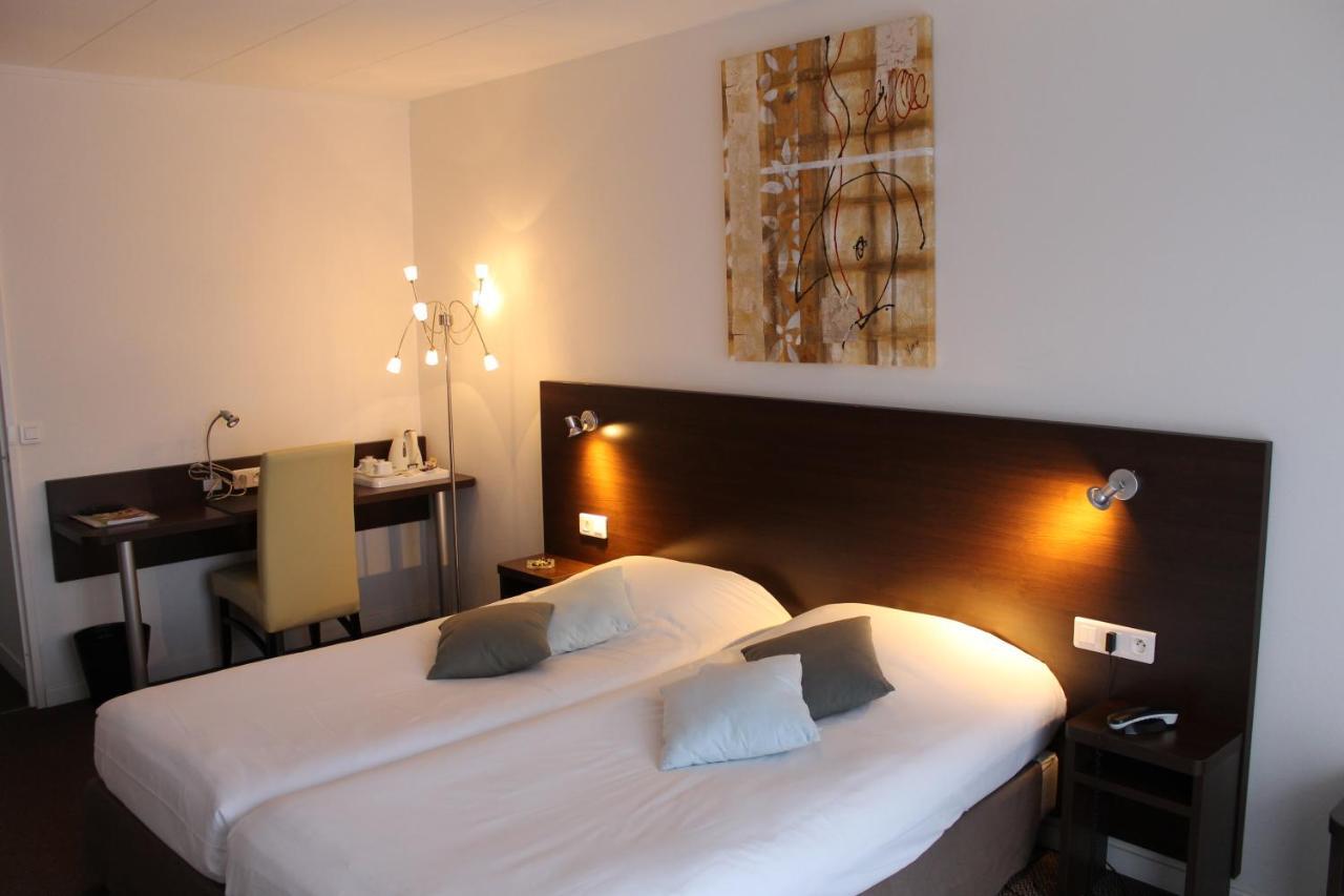 Logis Hotel & Restaurant - Le Relais De Montigny Монтиньи Экстерьер фото